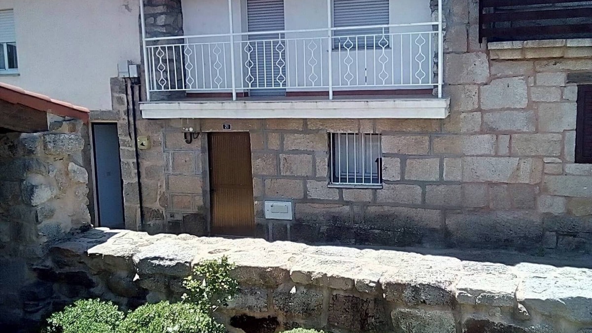 Verin Cottage | A Casa da Boa Xente, charming house in the valley of Verín.