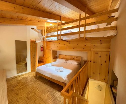 Cannalonga House | A Casa di Ida, Rifugio Rustico Stile Chalet in Cilento