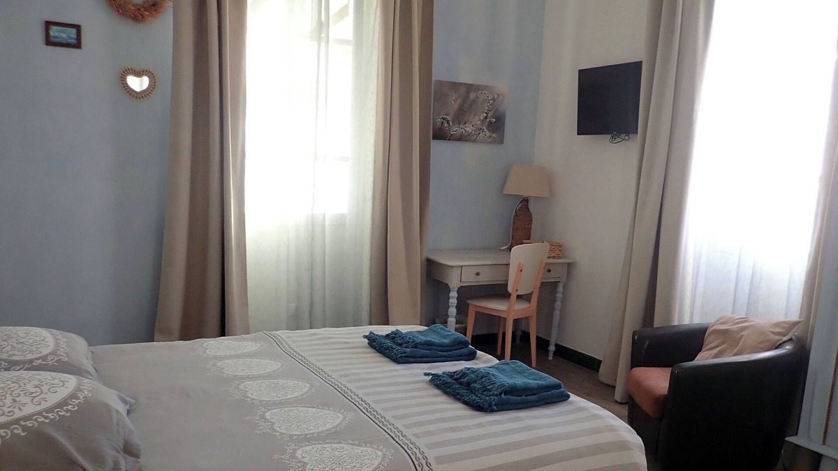 Valle-de-Campoloro Bed & Breakfast | A Caserella - Bed and Breakfast "Lavande" Village house with sea view at 300 m altitude
