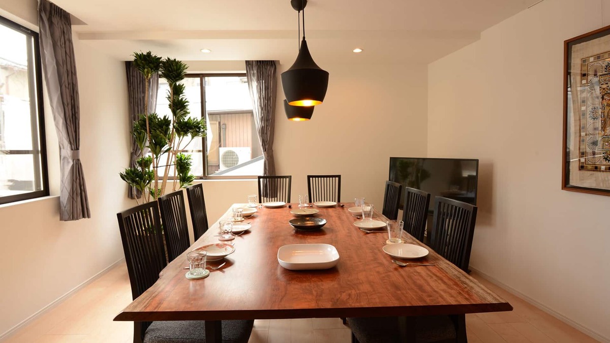 Okazaki House | A charming cluster of 5 renovated trad modern houses, Max 30 ppl, "Uan/Sora"