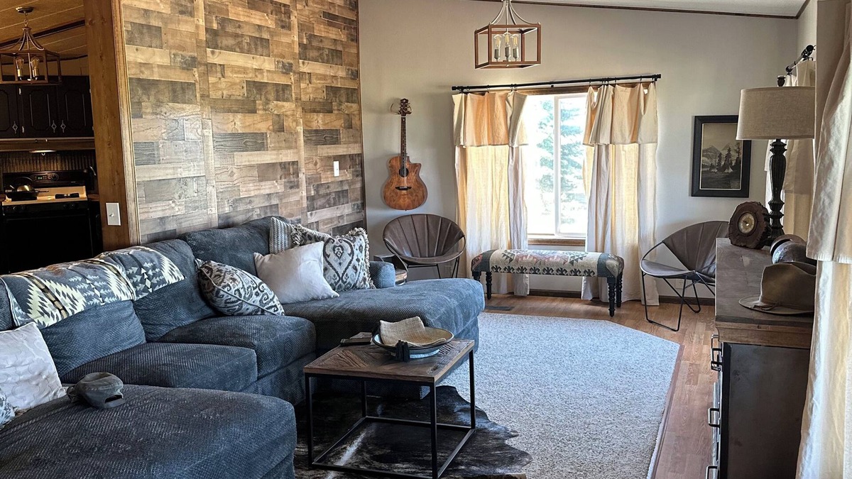 Walden House | A Colorado Rocky Mountain View