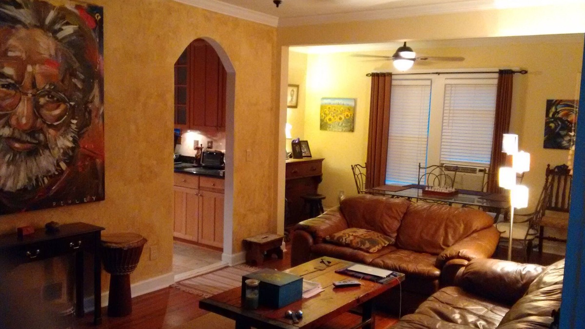 Buckhead House | A Comfortable home Beautiful Quiet neighborhood Heart of Buckhead