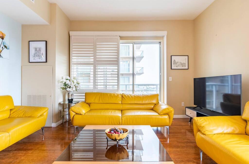 Waterfront Apartment | A Corner Unit with OCEAN VIEWS from EVERY ROOM
