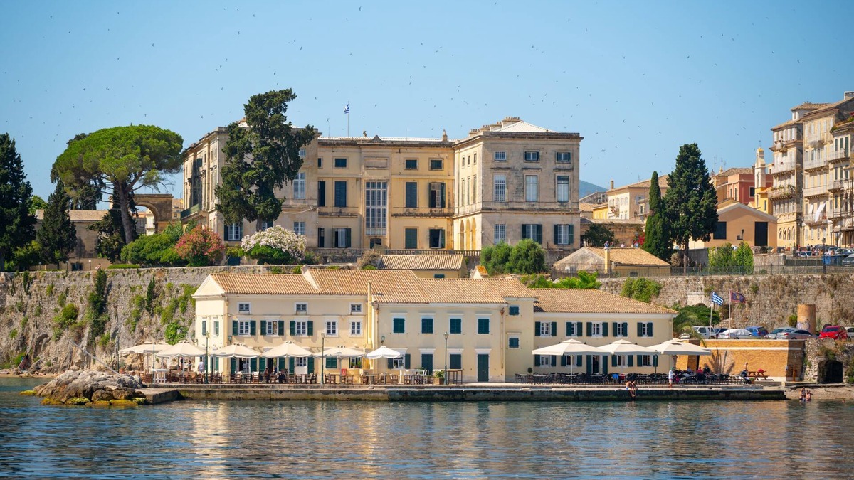 Old Town House | A cosy retreat just 50m from the sea in Mouragia, Corfu