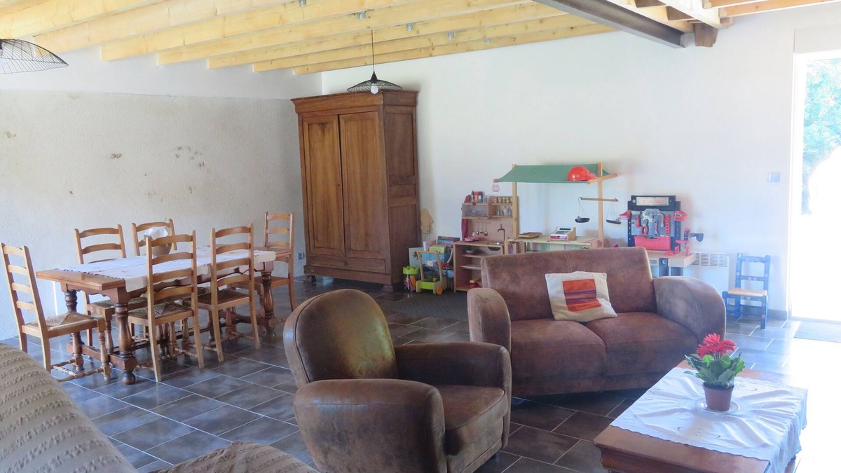 Briantes House | A country house with birds. Ideal for families and couples nature.
