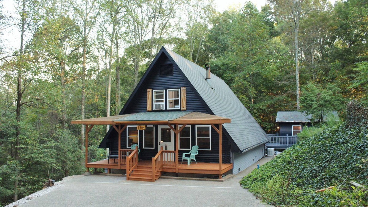 French Lick House | A Cozy A-Frame near Patoka Lake and French Lick