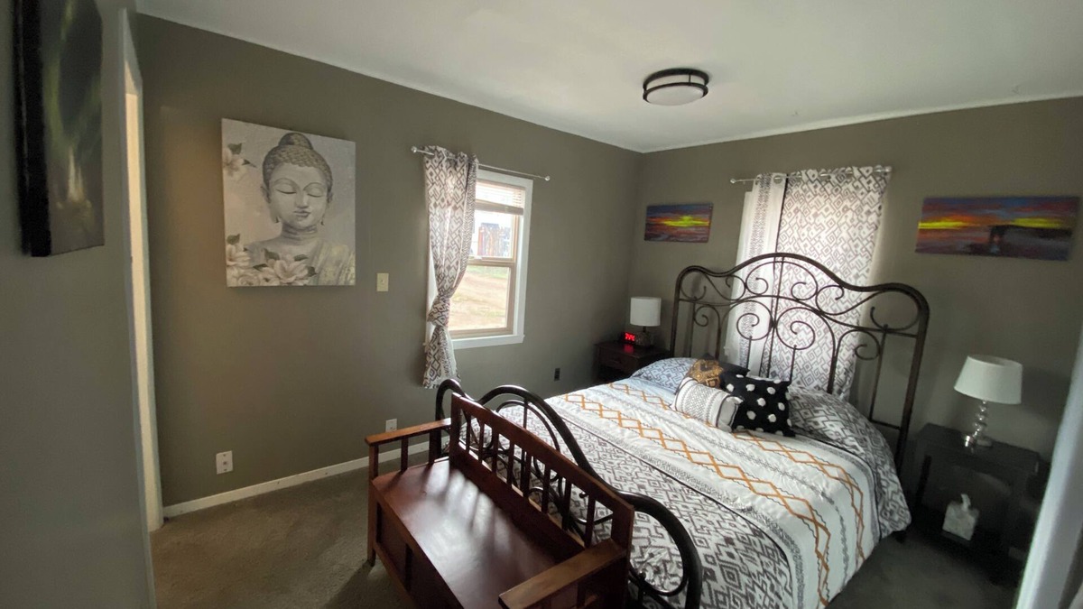 Florissant House | A Cozy Cabin retreat after a fun day in the wild!