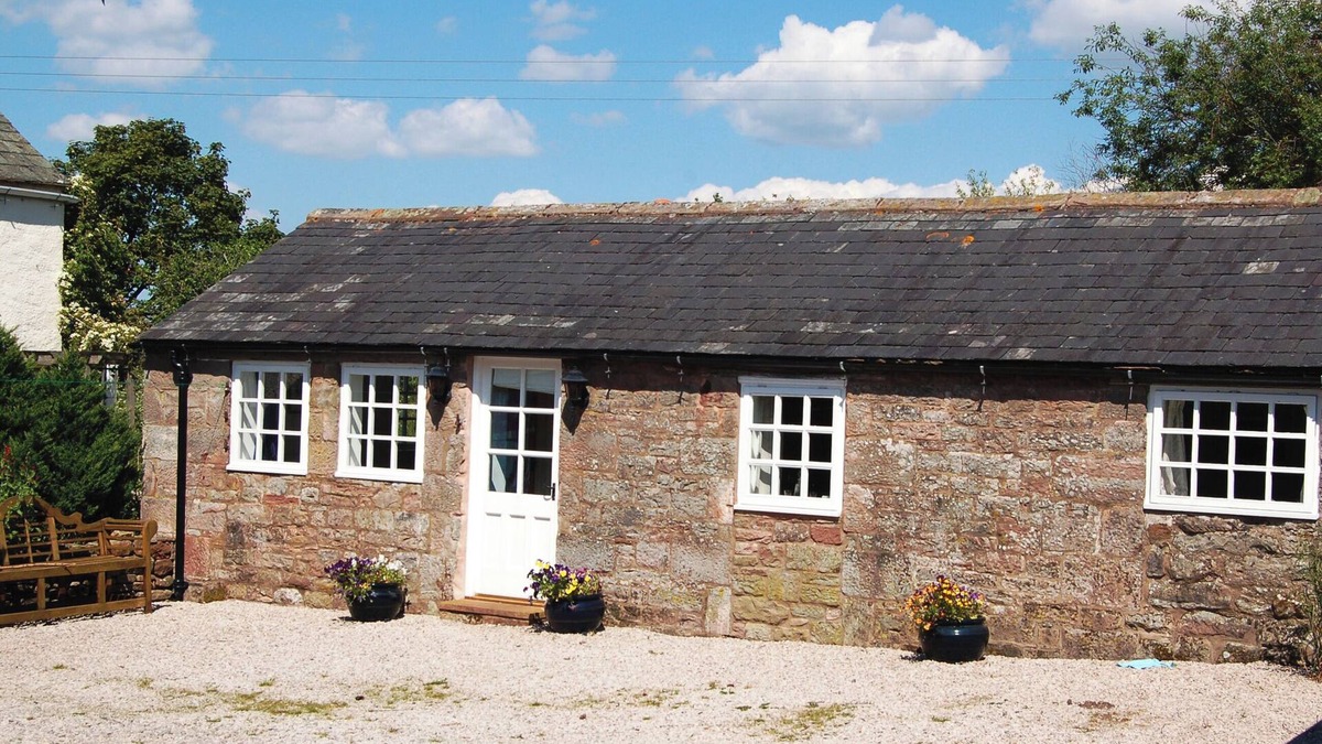 Penrith Cottage | A delightful little barn conversion situated in a tranquil area of Cumbria.
