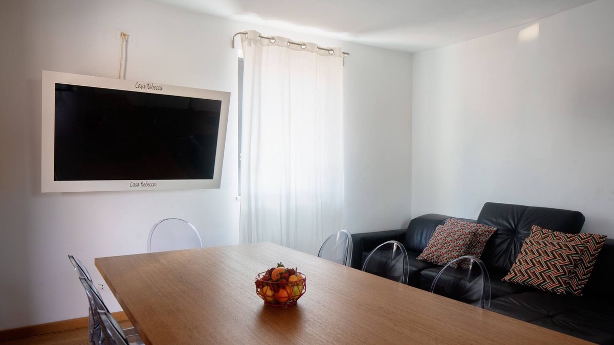 Coste House | A design corner with a view of Etna