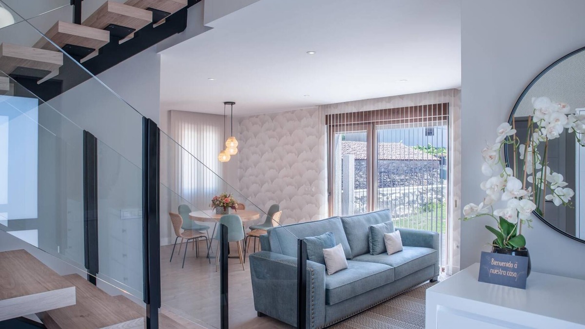 Vilagarcia de Arousa House | A dream vacation home, where the city and relaxation meet".