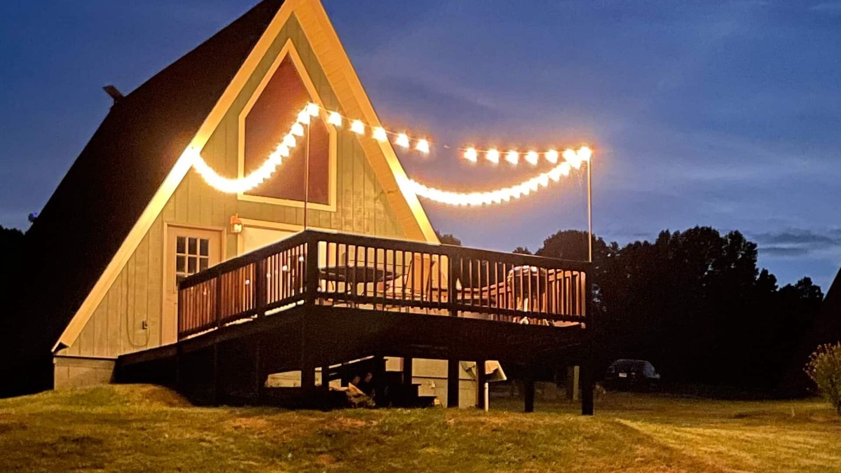 Makanda Cabin | A-Frame Cabin: Hot Tub, Near Hiking, Wine Trail