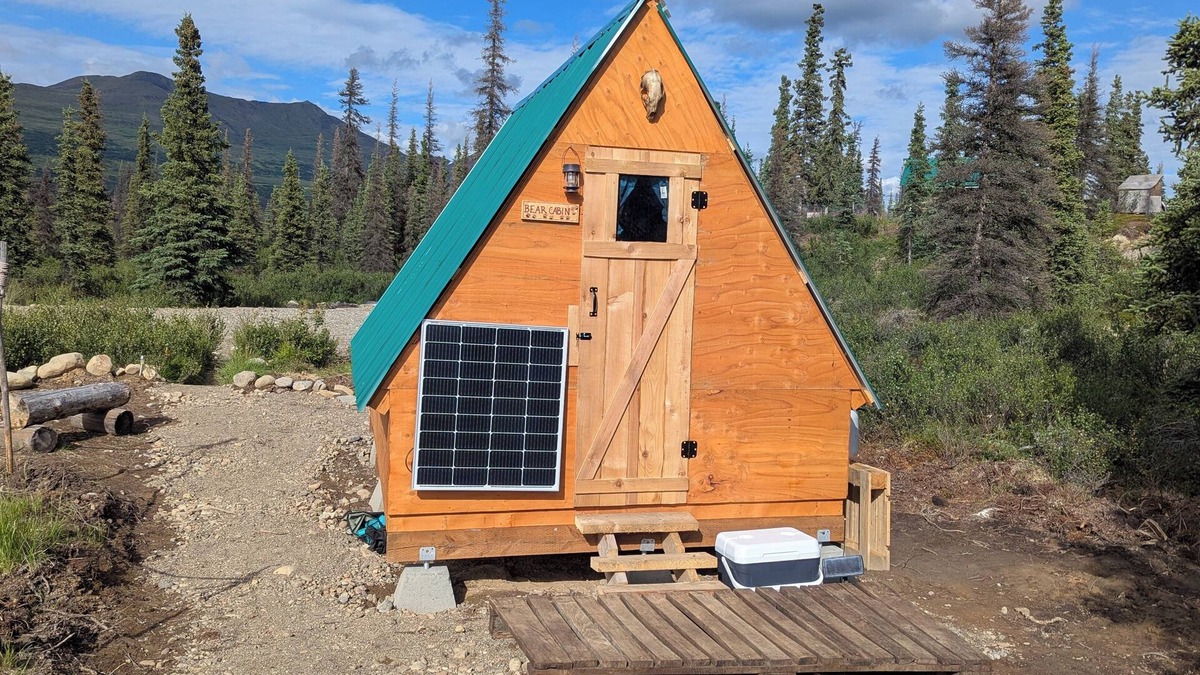 Cantwell Cabin | A-Frame glamping near Denali National Park