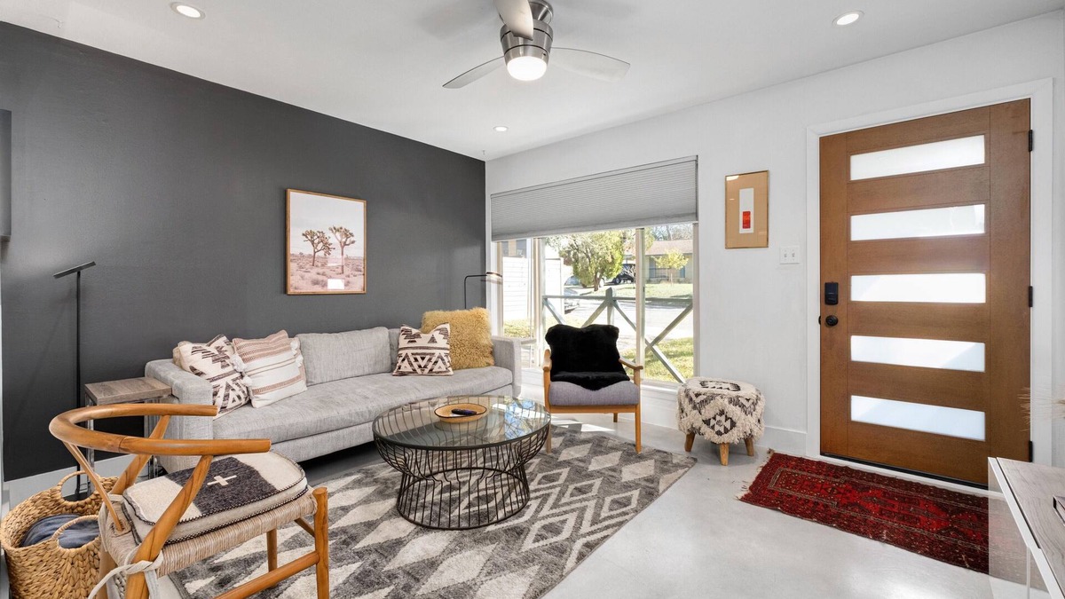 South Manchaca House | A gem of hip South Austin