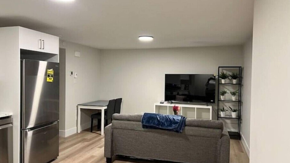 Dieppe House | A Home away from Homen