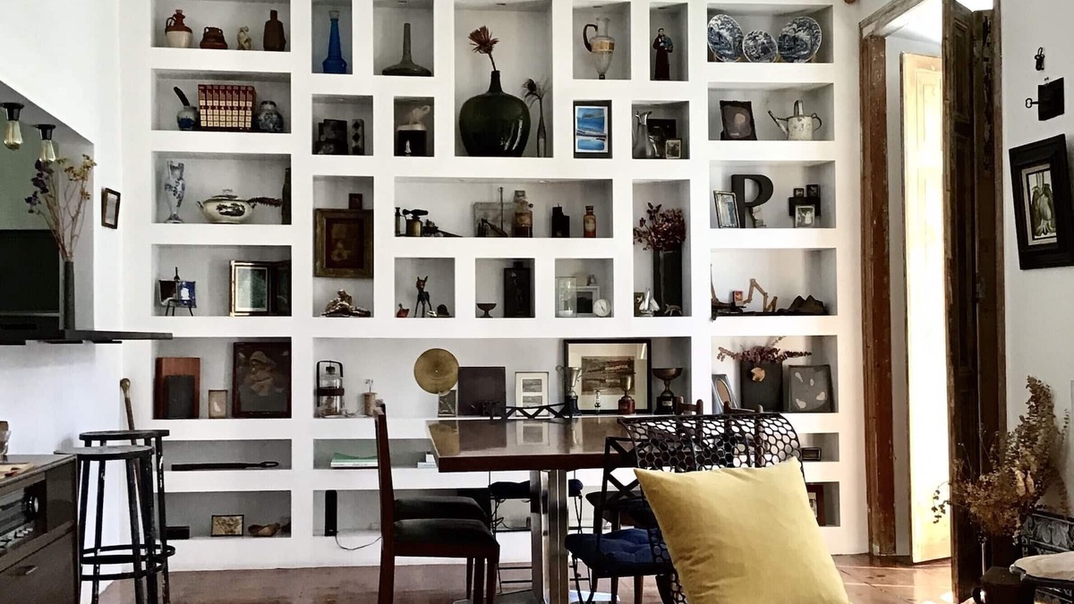 Lisbon Old Town Apartment | A home full of stories to be shared and lived.