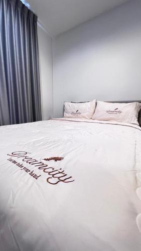 Ramkhamhaeng Apartment | A Home Rama9 Suite