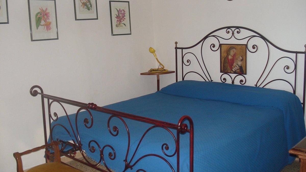 Prata House | A house on a hilltop village with a magnificent view 30 mns from the sea