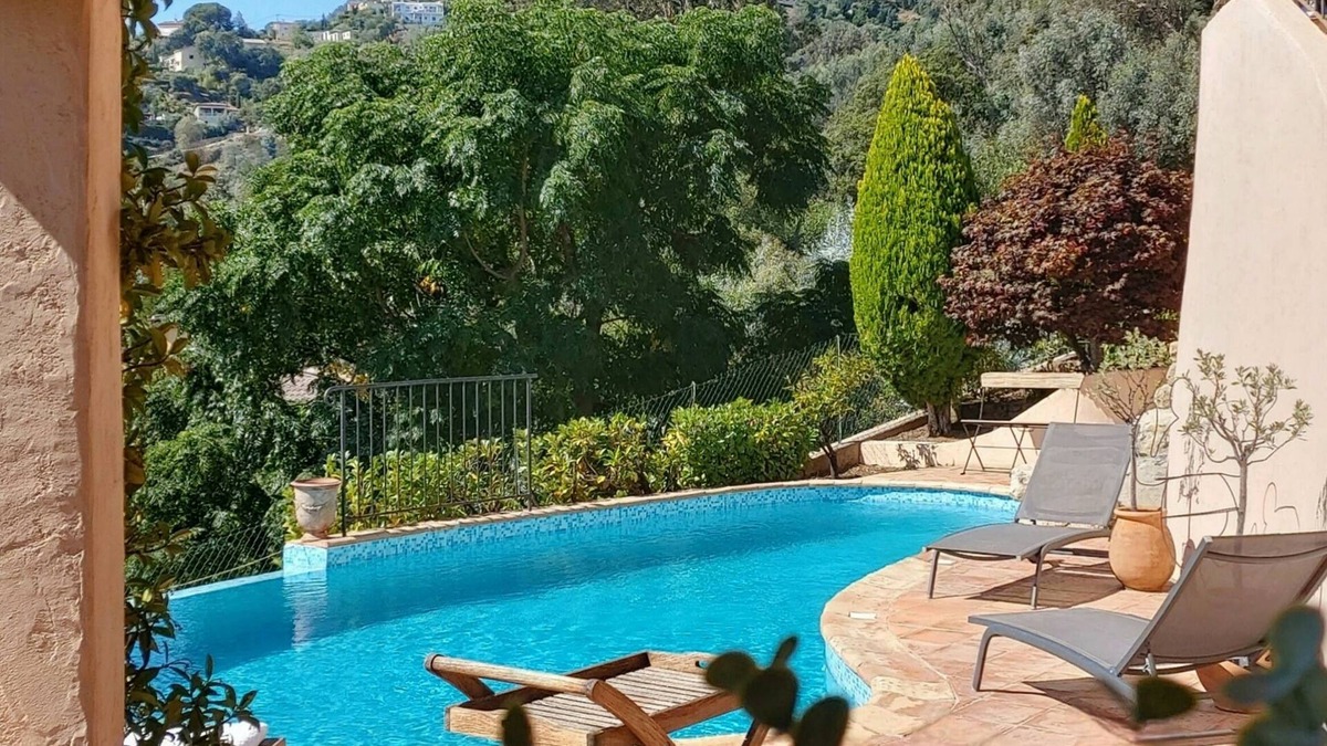 La Roquette-sur-Siagne Villa | A house with a charming interior