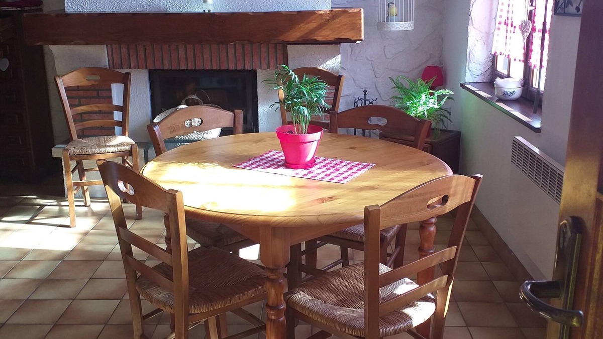 Marquise House | A la bonne franquette Family home rated 3-star furnished accommodation.