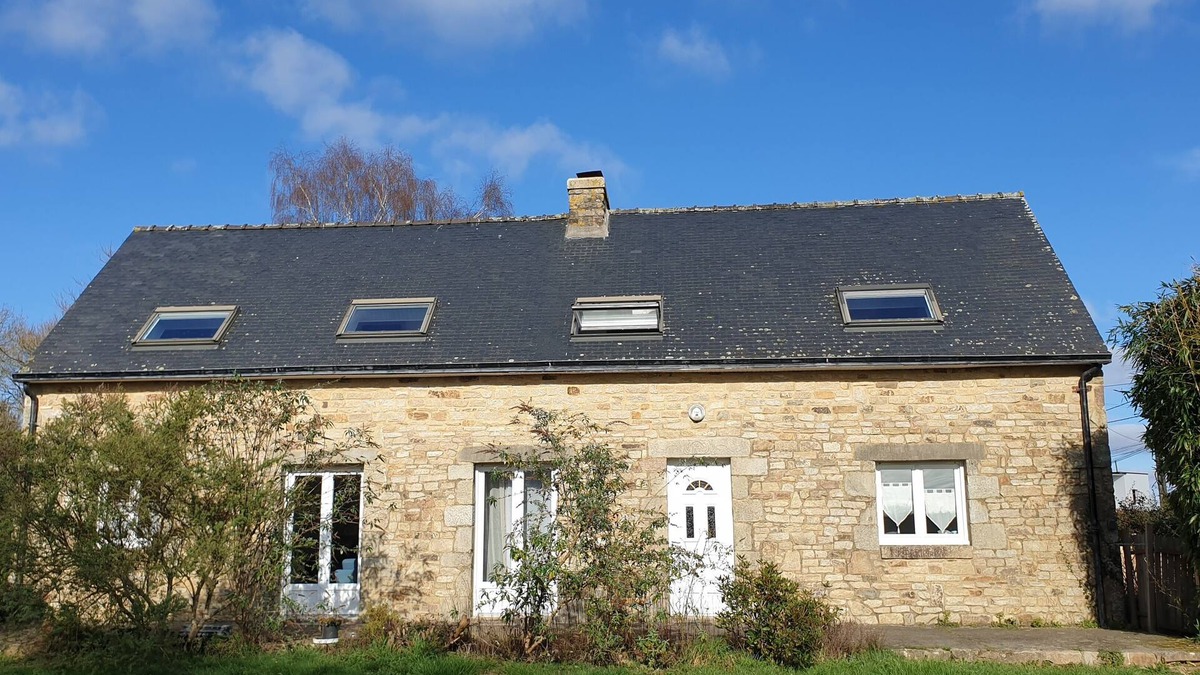 Pont-Scorff House | A la Campagne et Proche des Plages