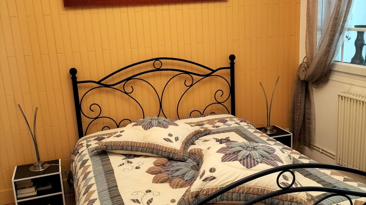 Saujon Bed & Breakfast | A Louer Chambre, lit Double, Tout Confort, Draps Fournis, Double Vitrage,