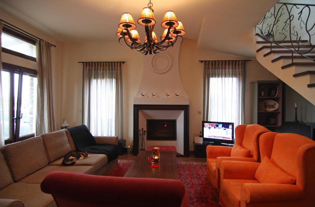 Sintiki Villa | A luxury mansion near Kerkini lake (Villa Oriana)