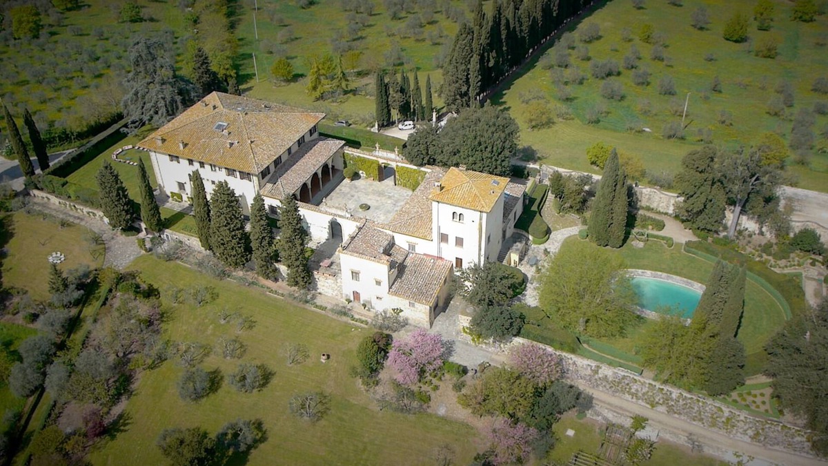 Impruneta House | A LUXURY VILLA ON THE HILLS OF FLORENCE