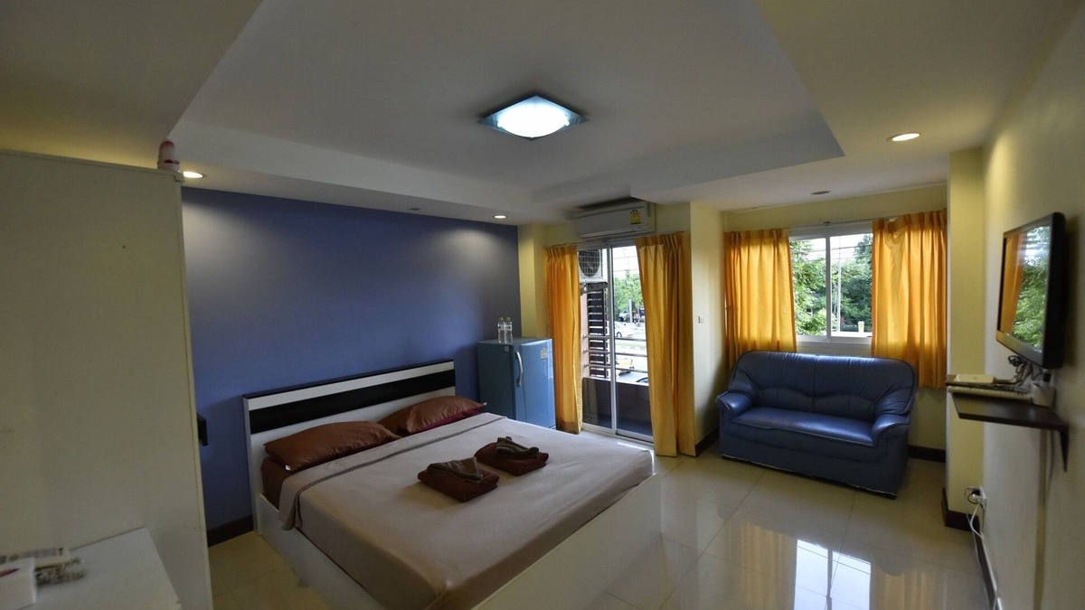 Khlong Thanon Hotel | A.M.Place