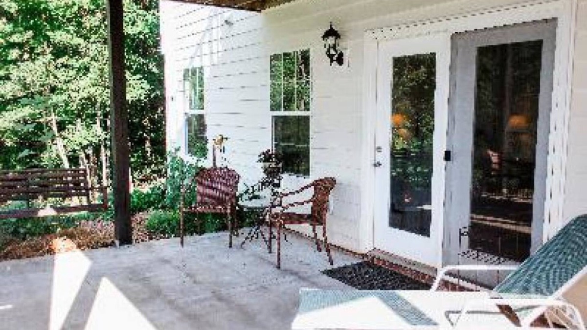 Pinnacle Bed & Breakfast | A Mighty Oak B&B