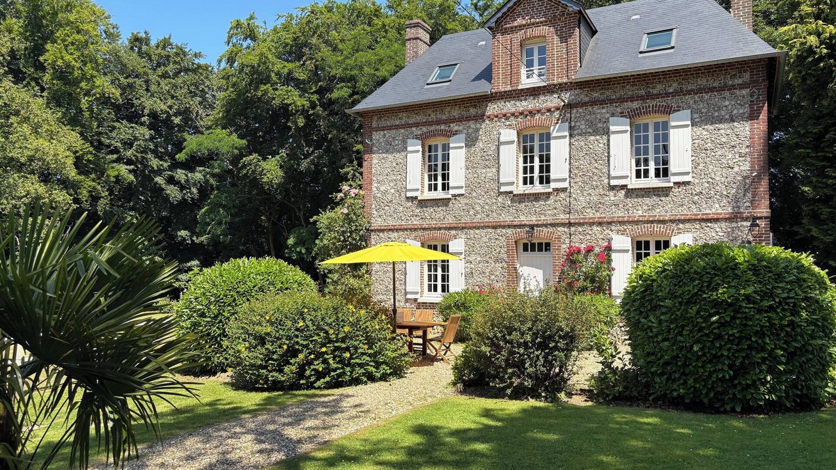 Saint-Leonard House | A natural oasis close to the sea and Etretat