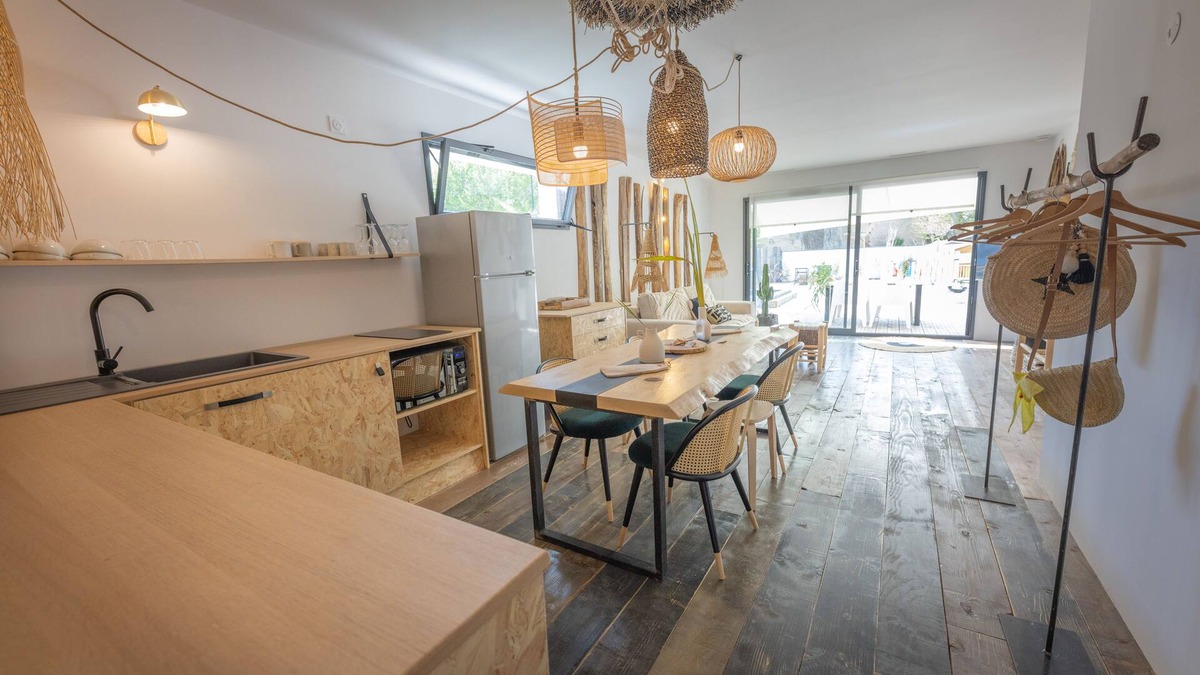 Molleges House | A natural villa for a change of scenery for the whole family