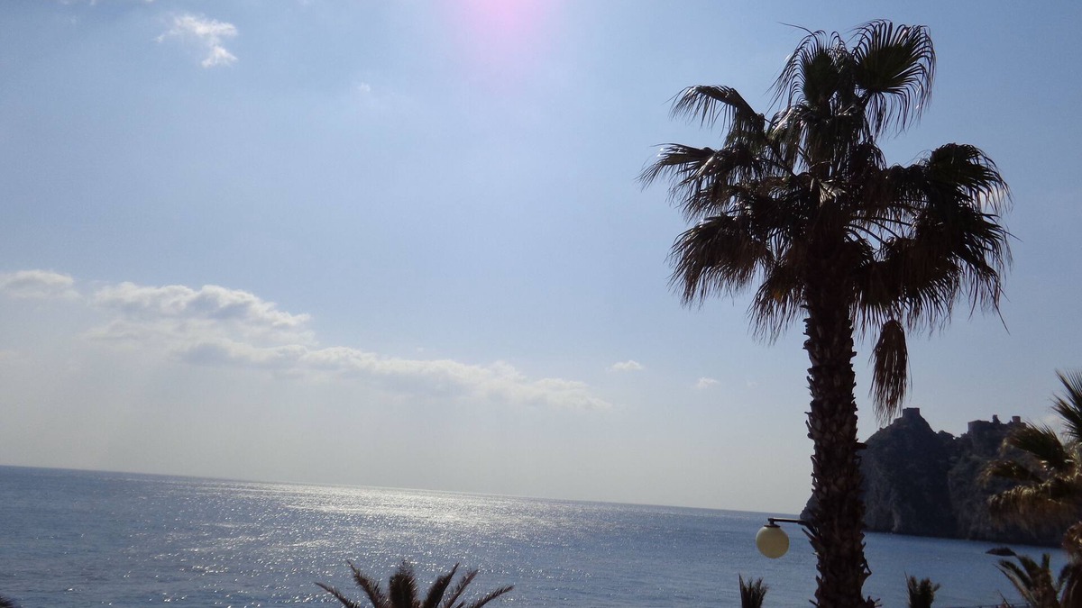 Sant'Alessio Siculo Apartment | A new and welcoming seaside house near Taormina