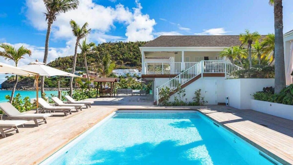 Anse des Flamands Villa | A nice 8 bedroom country house with spectacular beach view and private swimming