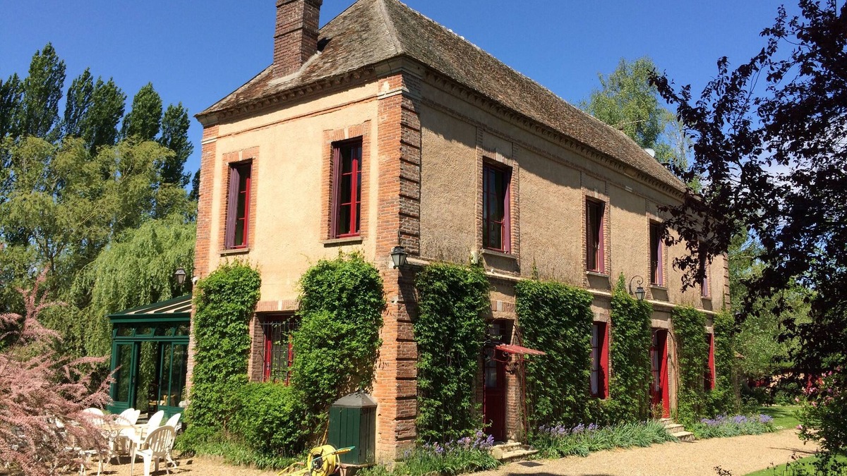 Hecourt House | A Norman riverside haven of peace, less than 1 hour from Paris