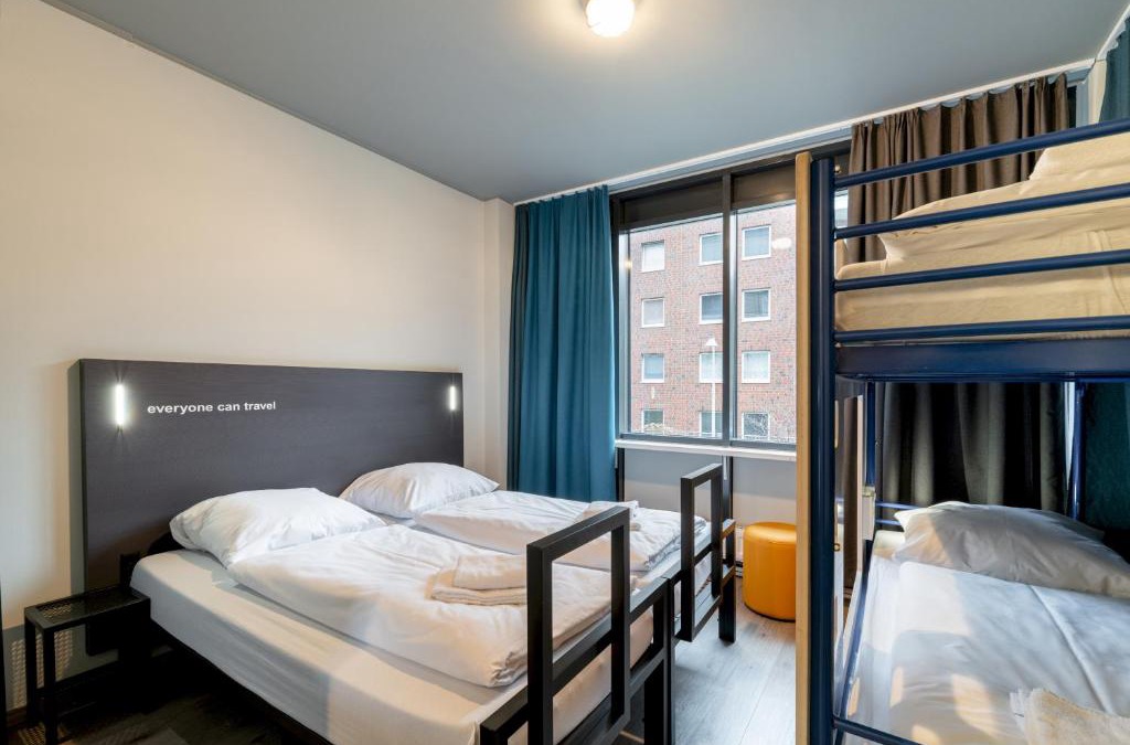 Hamm Hotel | a&o Hamburg Hammer Kirche