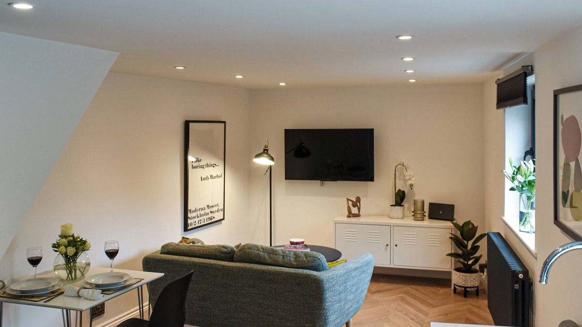 Knaresborough Cottage | A perfect base for couples to explore everything Yorkshire has to offer.