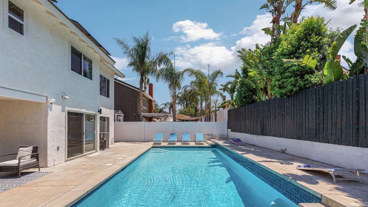 Eastvale House | A Perfect Pool House Designed for Family/Friends - Corona, CA