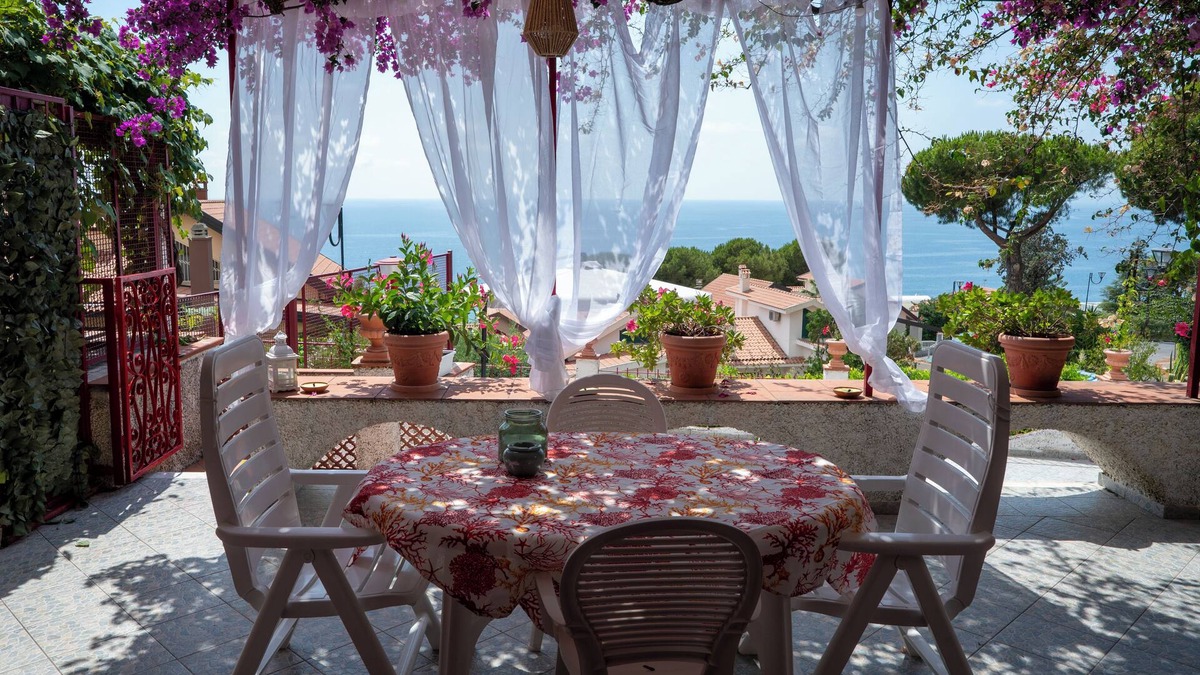 Praia a Mare Villa | A piece of paradise with beautiful panoramic views of Dino Island