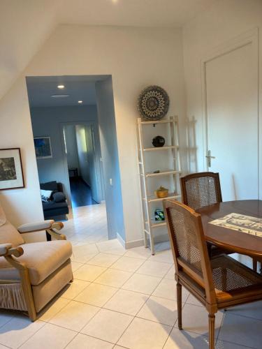 Cairon Apartment | A proximité des plages Normandes