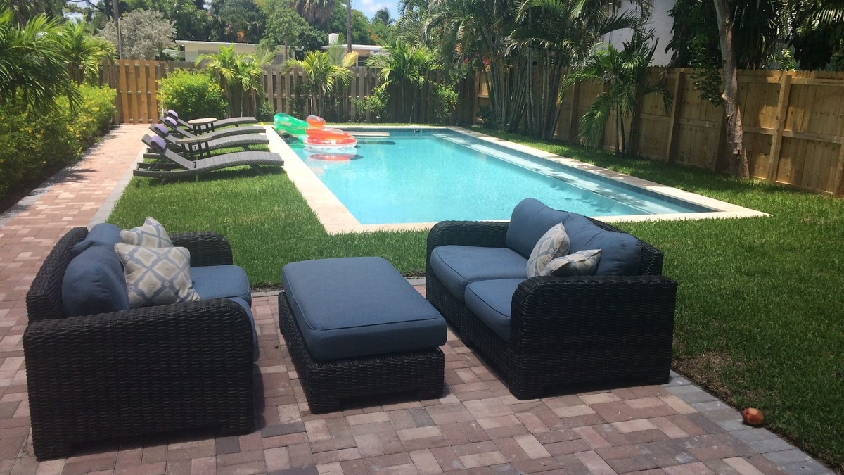 Central Oakland Park Apartment | A Quiet Oasis - Private Studio - Large Saltwater Pool