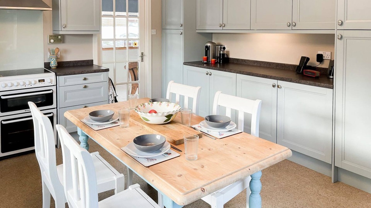 Ballindalloch Cottage | A real gem of a cottage, set down a quiet road in the heart of Whisky Country.