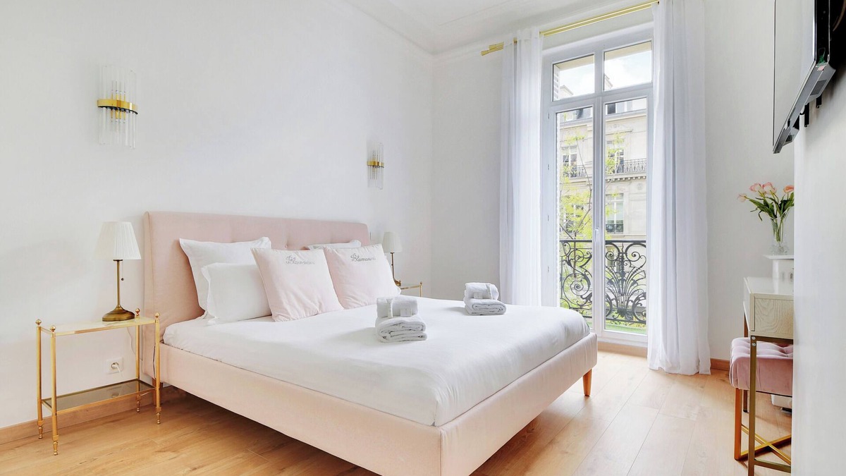 Hopital Saint-Louis Apartment | A Refined 3-BR/3BA with Balcony in République