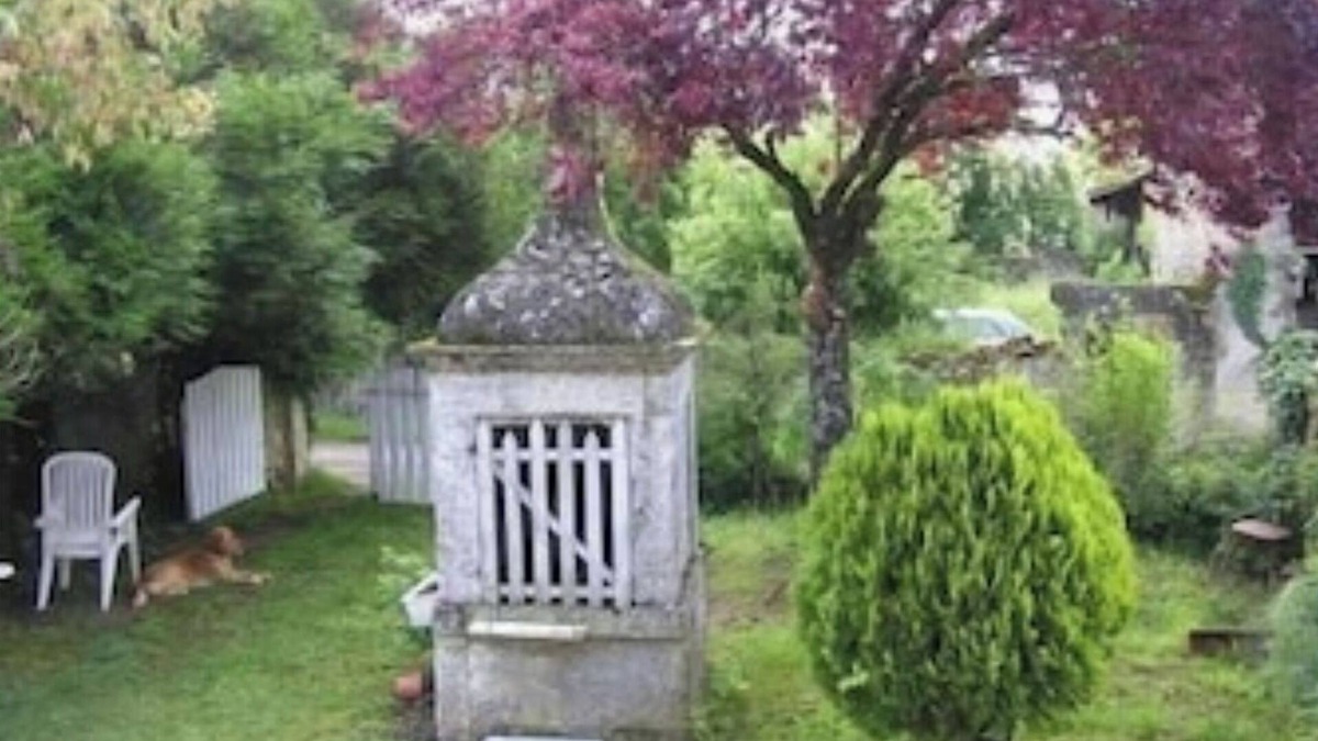 Champagne-et-Fontaine House | A rejuvenating stay in a quiet, rustically charming gîte