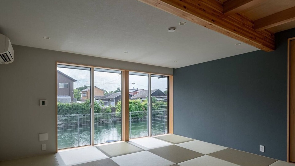 Kuwana Hotel | A relaxing space where you can feel the waterside /Kuwana Mie