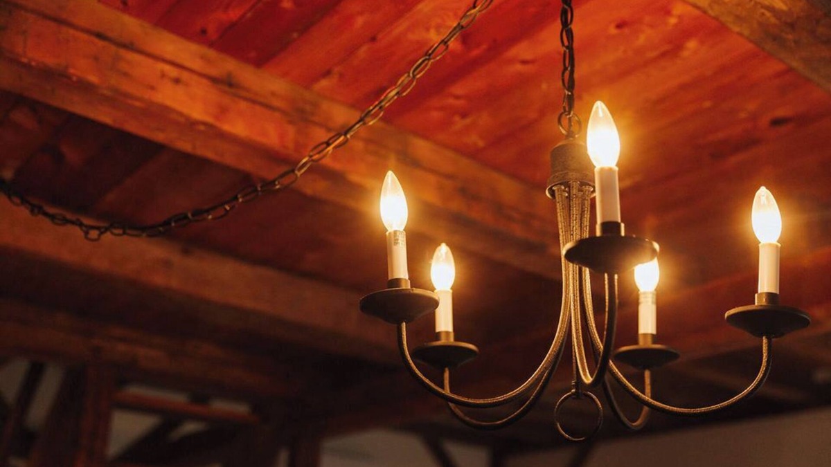 Sackville Cabin | A romantic getaway or peaceful place to unwind and relax