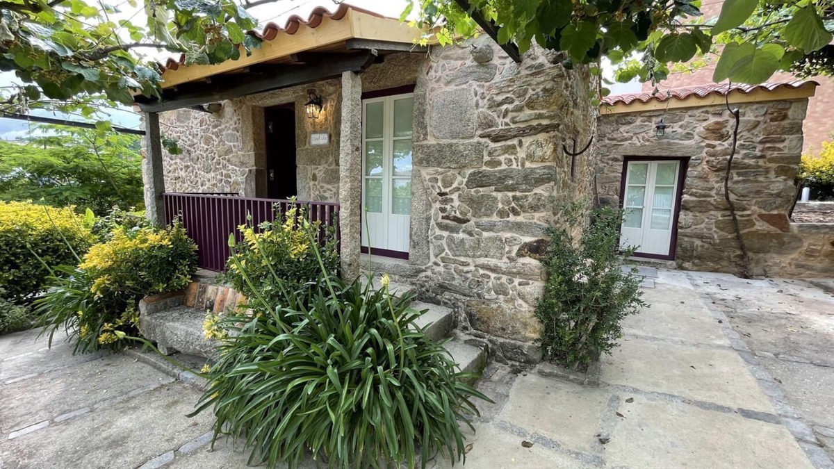 Sever do Vouga Villa | A Rural House and refuge for modern times