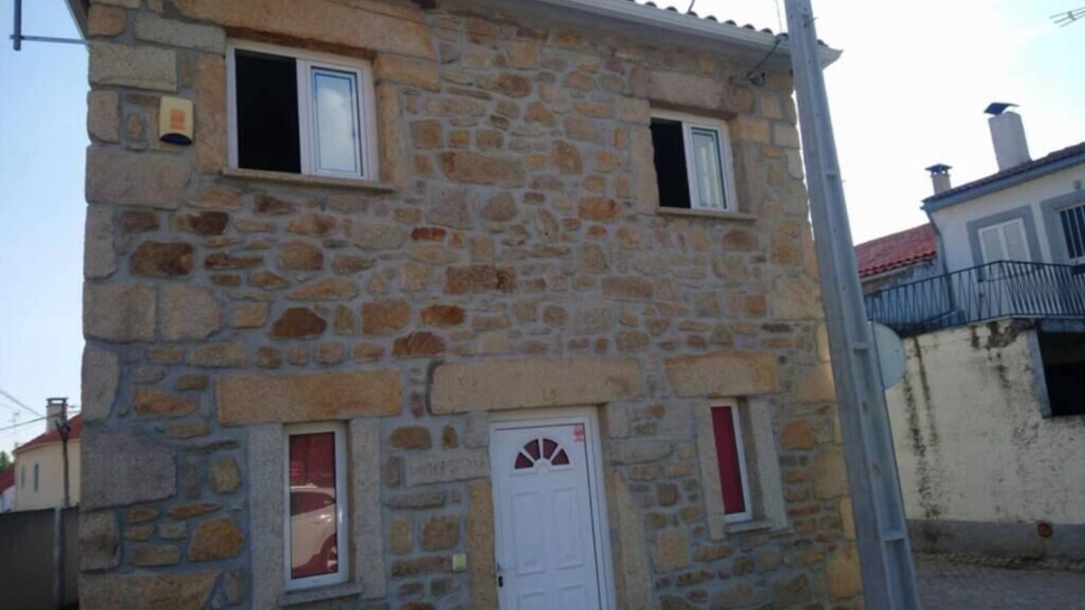 Aldeia da Ponte House | A rustic and cozy house with every comfort in a typical Portuguese village