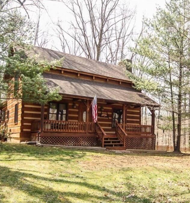 Nineveh House | A !!!! secluded Brown County Cabin retreat !!!!