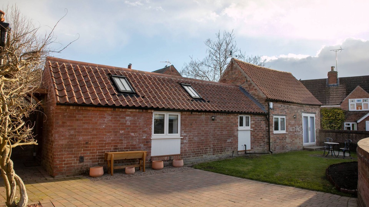 Stanton on the Wolds Cottage | A self catering cottage that sleeps 2 guests in 1 bedroom
