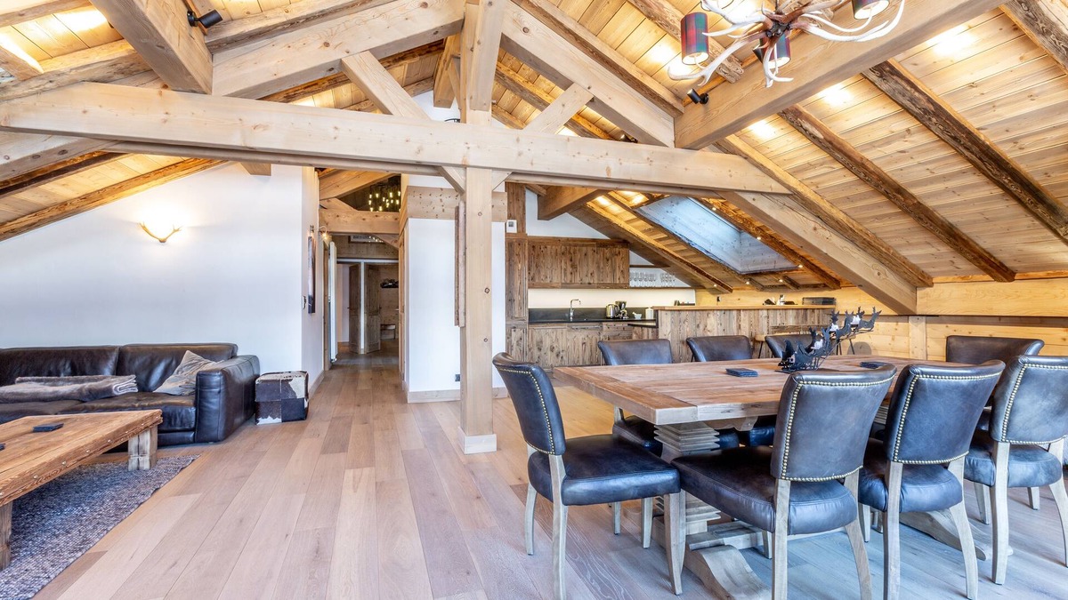 Saint-Martin-de-Belleville Condo | A Ski in Ski Out, Modern Apt in the Biggest Ski Area of the World